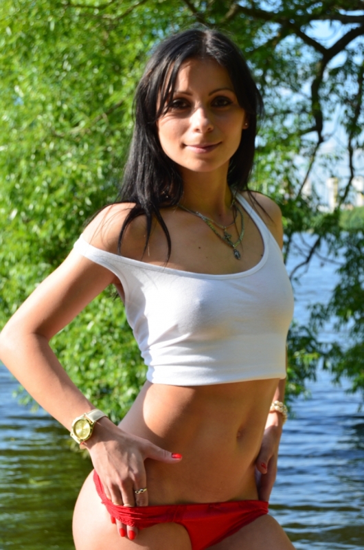 Валентина, 22 года, 1 размер груди